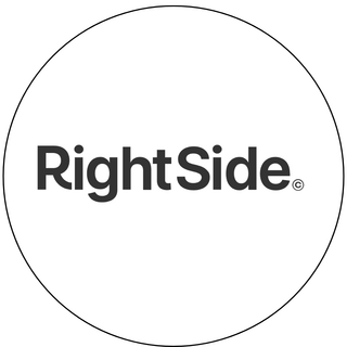 Logo de Right Side sobre fondo neutro, representando la colección de sus cafés de especialidad.